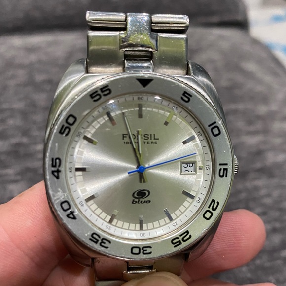 Steel Fossil Watch - very good used condition - stainless steel face and body - Picture 3 of 6